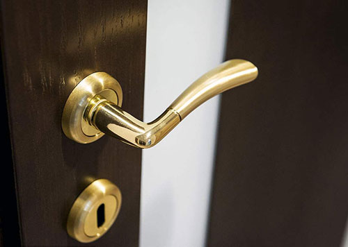 从江24小时上门开锁公司