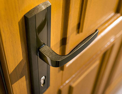 从江24小时上门开锁公司